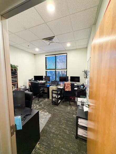 More Photos Of 9494 W Flamingo Rd, Las Vegas Medical For Sale