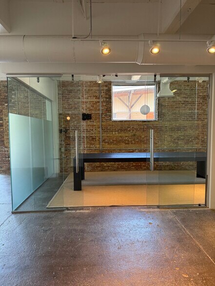 More Photos Of 659 Auburn Ave, Atlanta Loft Creative Space For Lease