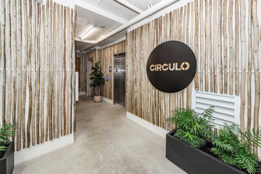 More Photos Of 4431 Spruill Ave, North Charleston Hotel For Lease