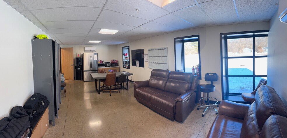 More Photos Of 1827 County Road 6 E, Elkhart Warehouse For Lease