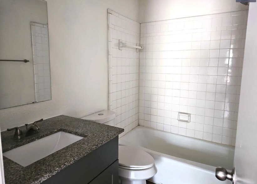 More Photos Of 6198 Vega Dr, Fort Worth Apartments For Sale