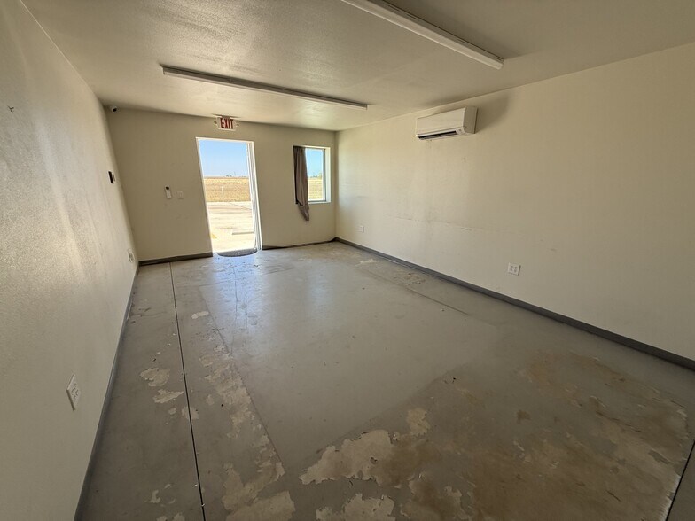 More Photos Of 299 Navarro Dr, Seguin Unknown For Lease