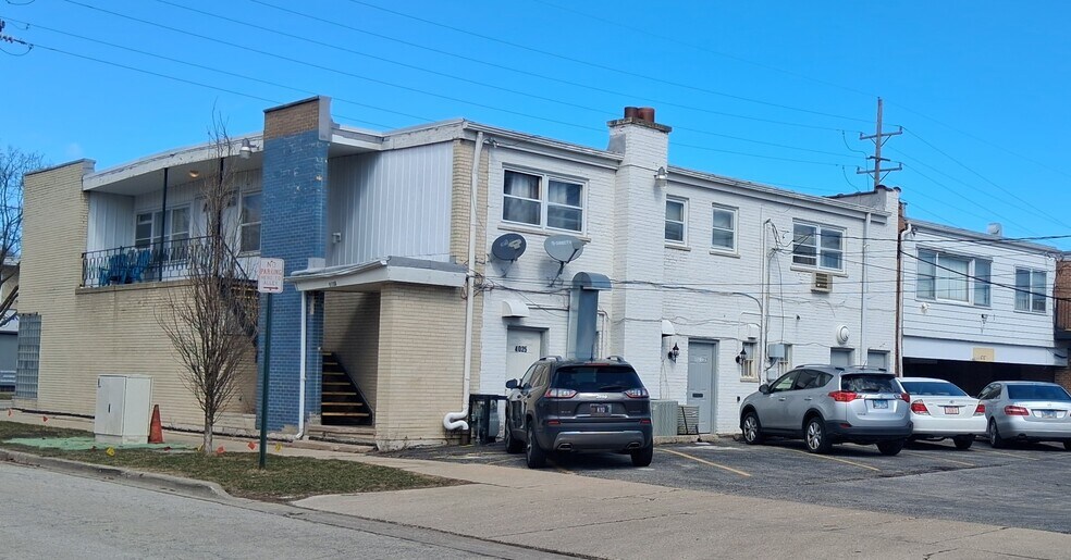 More Photos Of 4023-4025 Church St, Skokie Storefront Retail Residential For Sale