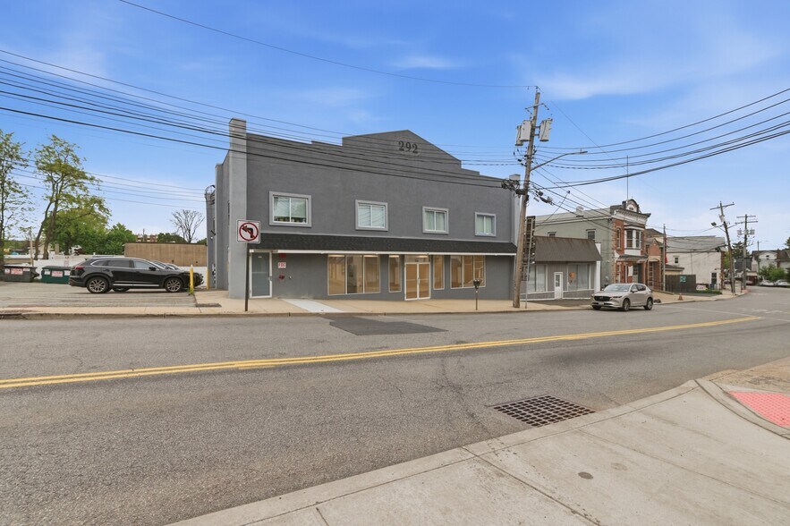 More Photos Of 292 Main St, Nyack Office For Lease