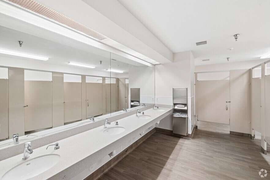 More Photos Of 11130 Sun Center Dr, Rancho Cordova Industrial For Sale