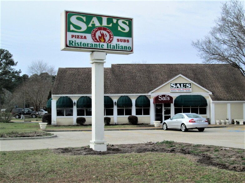 Primary Photo Of 835 Capitol Landing Rd, Williamsburg Restaurant For Sale