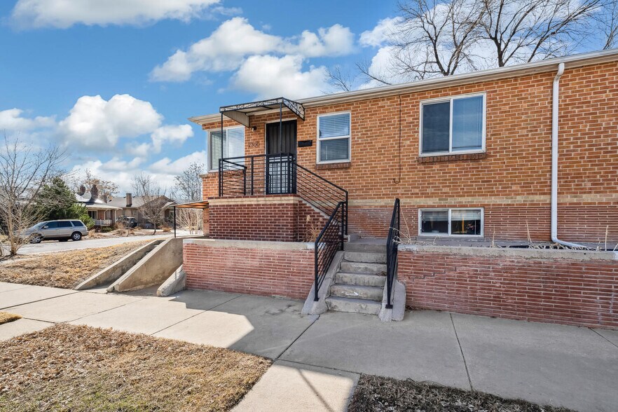 More Photos Of 2300 W 39th Ave, Denver Apartments For Sale