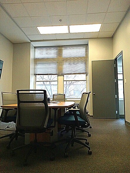 More Photos Of 1429-1433 Walnut St, Philadelphia Office For Lease