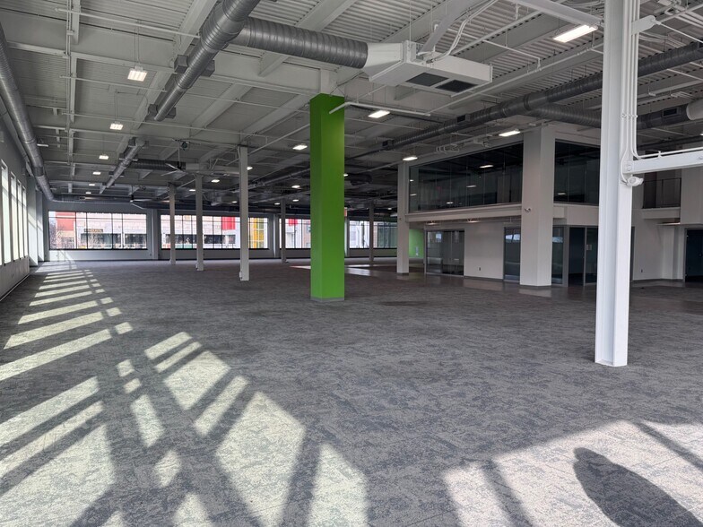 More Photos Of 101 N Queen St, Lancaster Apartments For Lease