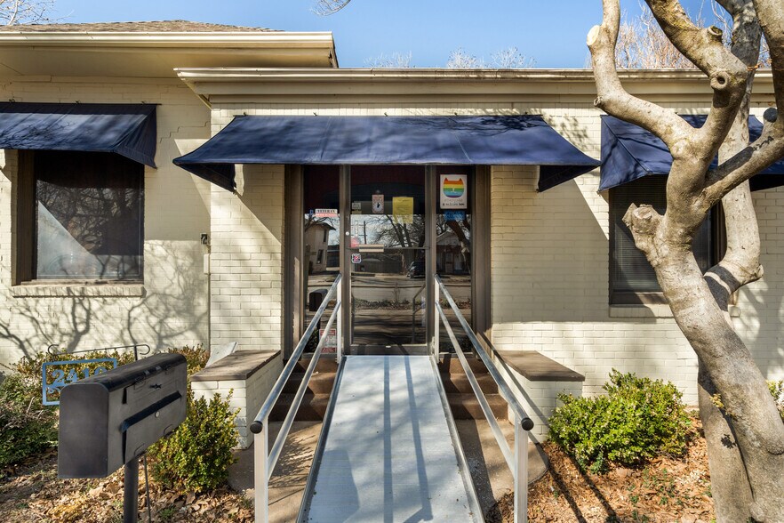 More Photos Of 2410 9th St, Wichita Falls Medical For Sale