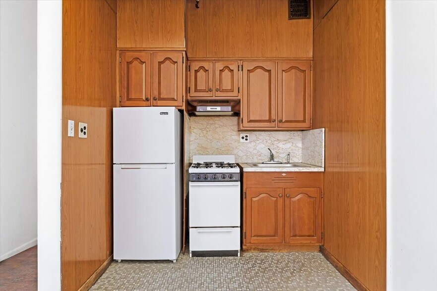 More Photos Of 200 W 139th St, New York Apartments For Sale