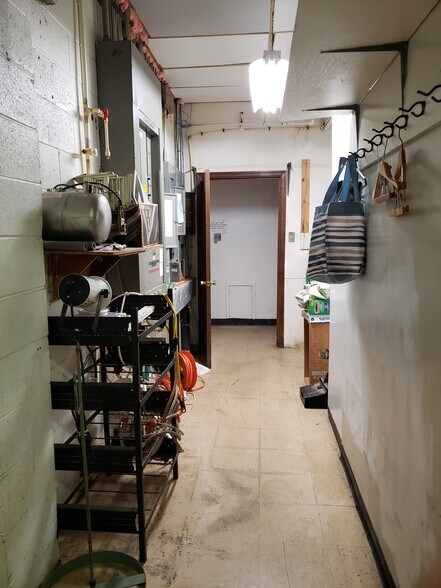 More Photos Of 896-900 Courses Landing Rd, Penns Grove, Carneys Point Industrial For Sale