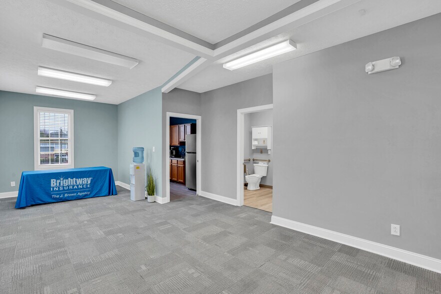 More Photos Of 2915 Raeford Rd, Fayetteville Medical For Lease