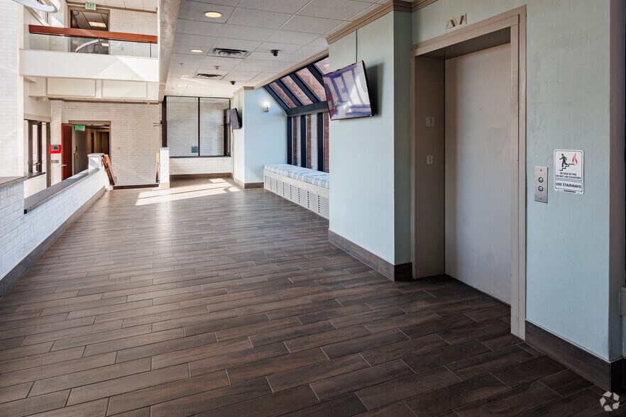 More Photos Of 1777 Reisterstown Rd, Pikesville Unknown For Lease