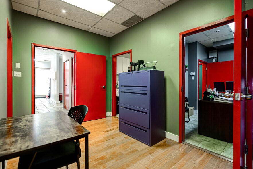 More Photos Of 1449-1463 Rue Du Collège, Montréal Apartments For Lease