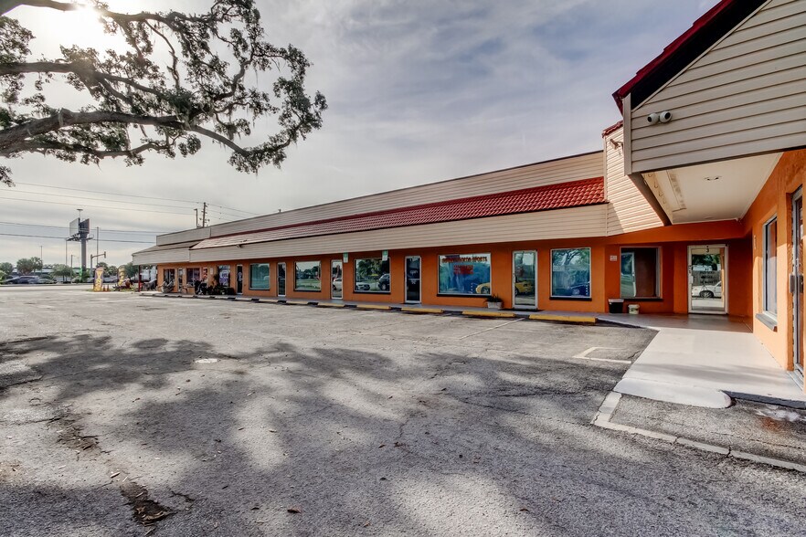 More Photos Of 3333 US Highway 19, Holiday Freestanding For Lease