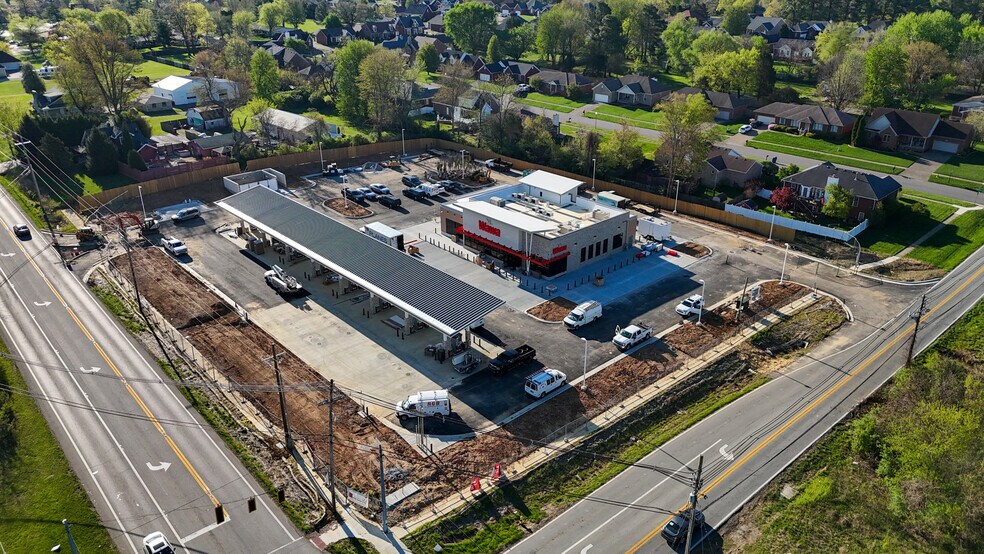 Primary Photo Of 7601 Vaughn Mill Rd, Louisville Convenience Store For Sale