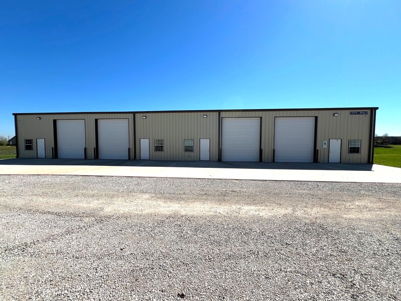 Primary Photo Of 15060 US Highway 380 W, Krum Unknown For Lease