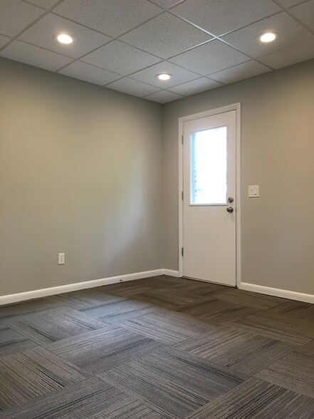 More Photos Of 888 Long Pond Rd, Greece Medical For Lease