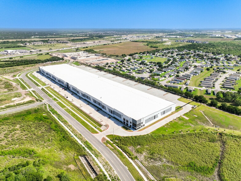 More Photos Of 435 Aiken Dr, San Marcos Unknown For Lease