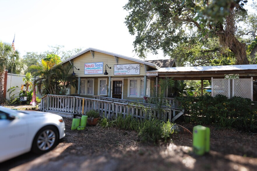 More Photos Of 272 Orange St, Palm Harbor Land For Sale