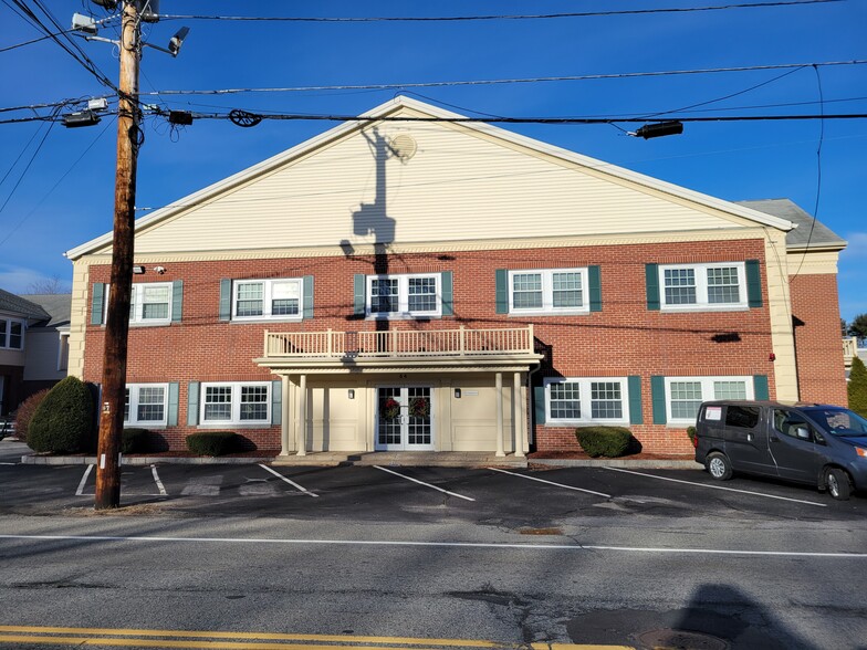 Primary Photo Of 34 Chelmsford St, Chelmsford Medical For Lease