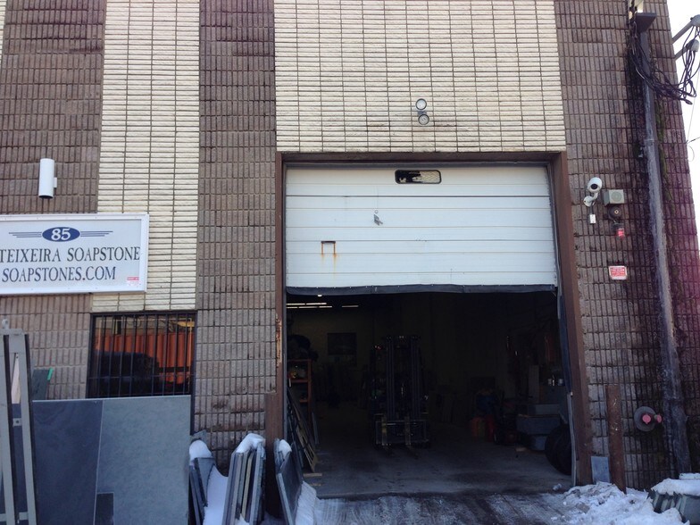 More Photos Of 83-85 Myer St, Hackensack Warehouse For Lease