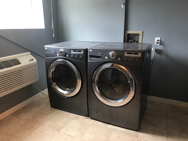More Photos Of 7648 Broadview Dr, Houston Apartments For Sale