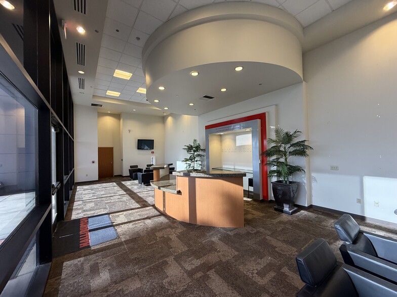 More Photos Of 34598 7th Standard Rd, Bakersfield Warehouse For Sale