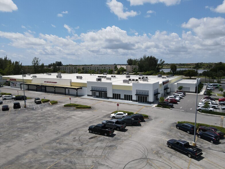 More Photos Of 27455 S Dixie Hwy, Homestead Storefront For Sale