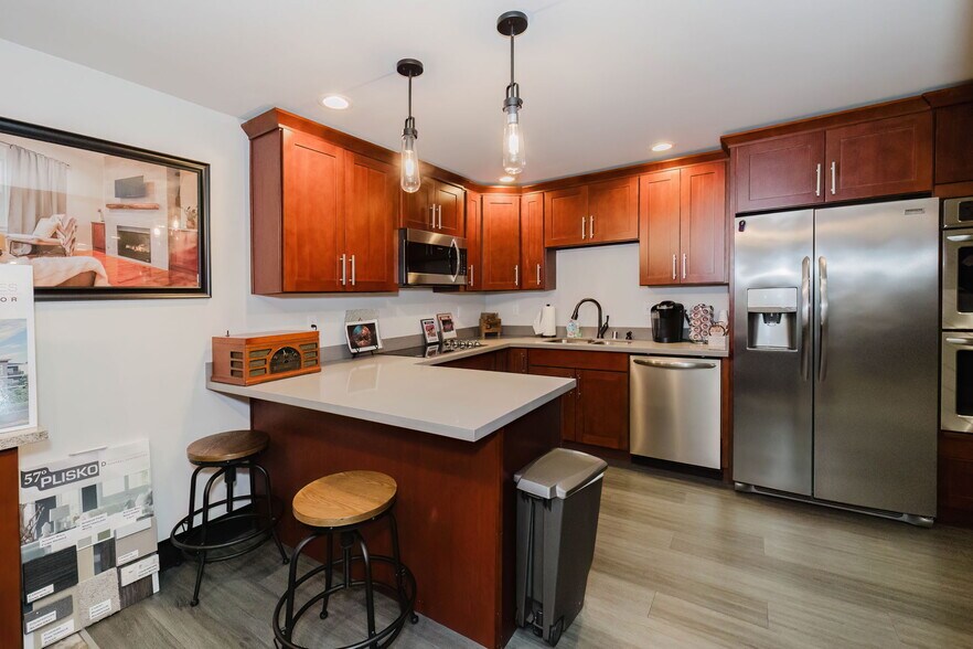 More Photos Of 5706 Bethel Rd, Port Orchard Warehouse For Sale