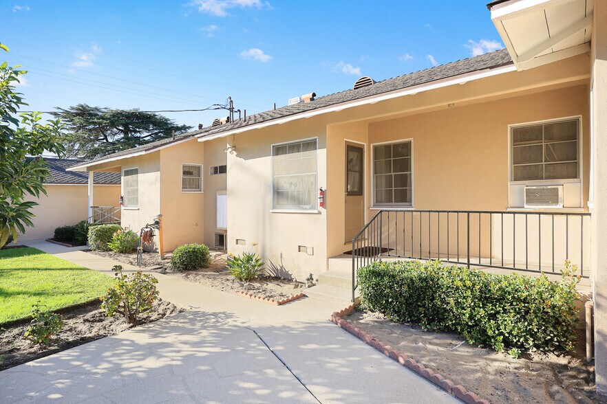 More Photos Of 1047 N San Gabriel Ave, Azusa Apartments For Sale