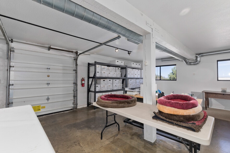 More Photos Of 38 Laurel Mountain Rd, Mammoth Lakes Storefront Retail Office For Sale