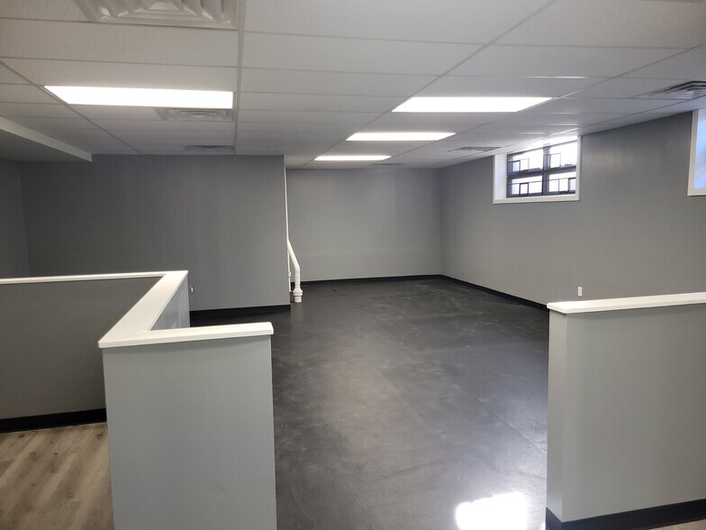 More Photos Of 160 Commack Rd, Commack Medical For Lease