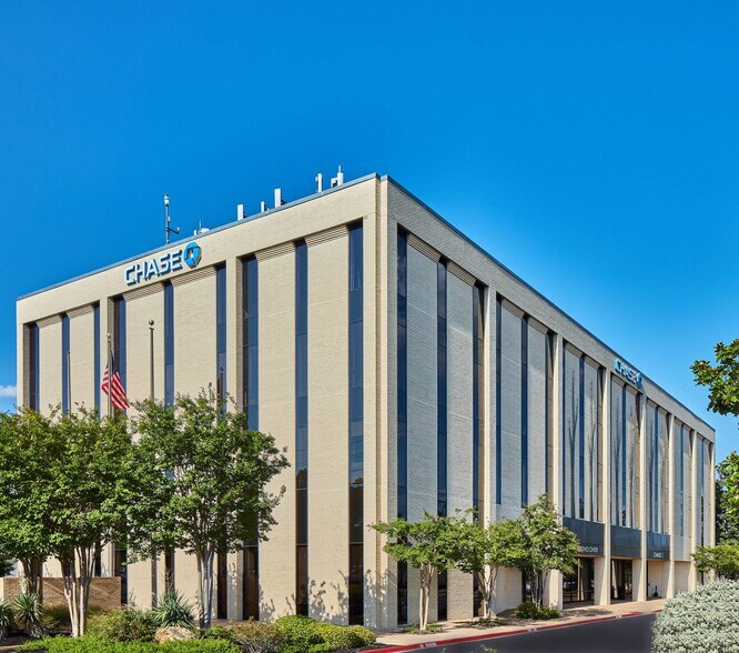 More Photos Of 100 Independence Pl, Tyler Office For Lease