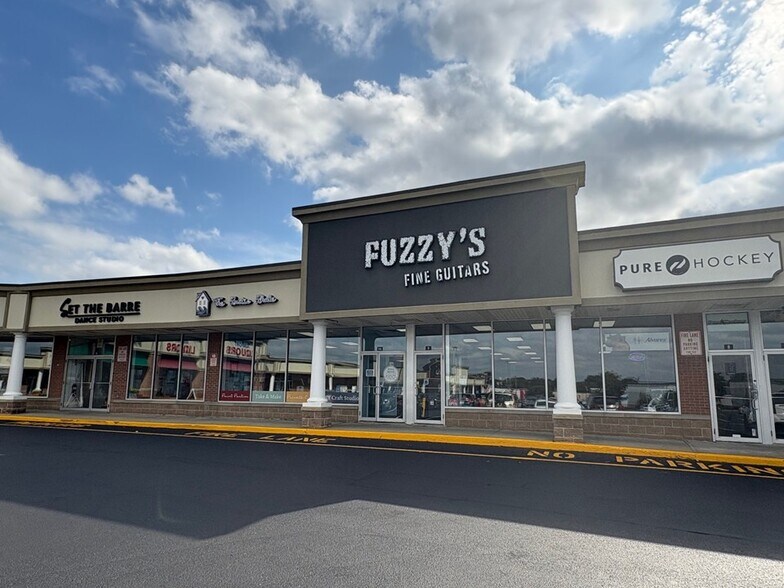 More Photos Of 1800 Post Rd, Warwick Unknown For Lease