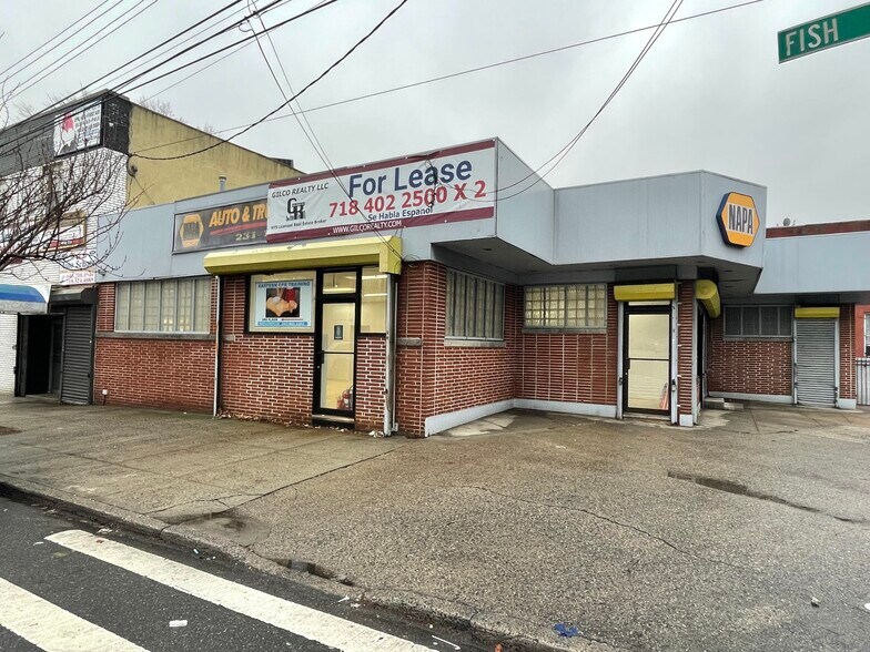 More Photos Of 3039 Fish Ave, Bronx Storefront Retail Office For Lease