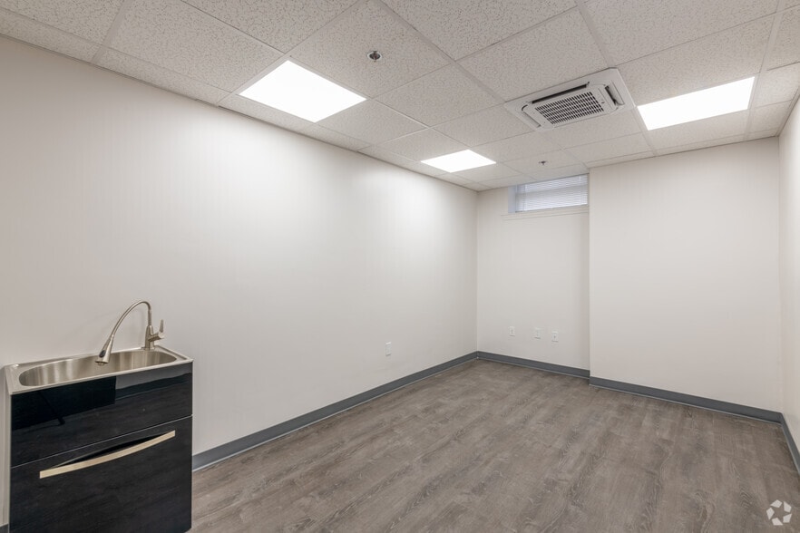 Photo of Ll Floor Ste B8