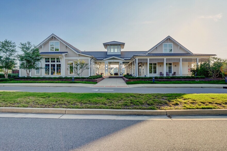 More Photos Of 162 Dugger Ln, Wilmington Apartments For Sale