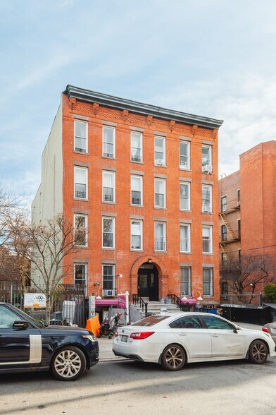 More Photos Of 293 Grand Ave, Brooklyn Apartments For Sale