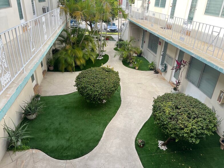 More Photos Of 2072 NE 169th St, Miami Apartments For Sale