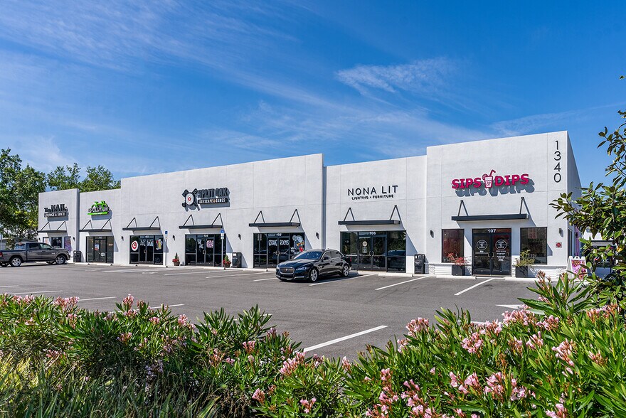 More Photos Of 1340 S Narcoossee Rd, Saint Cloud General Retail For Sale
