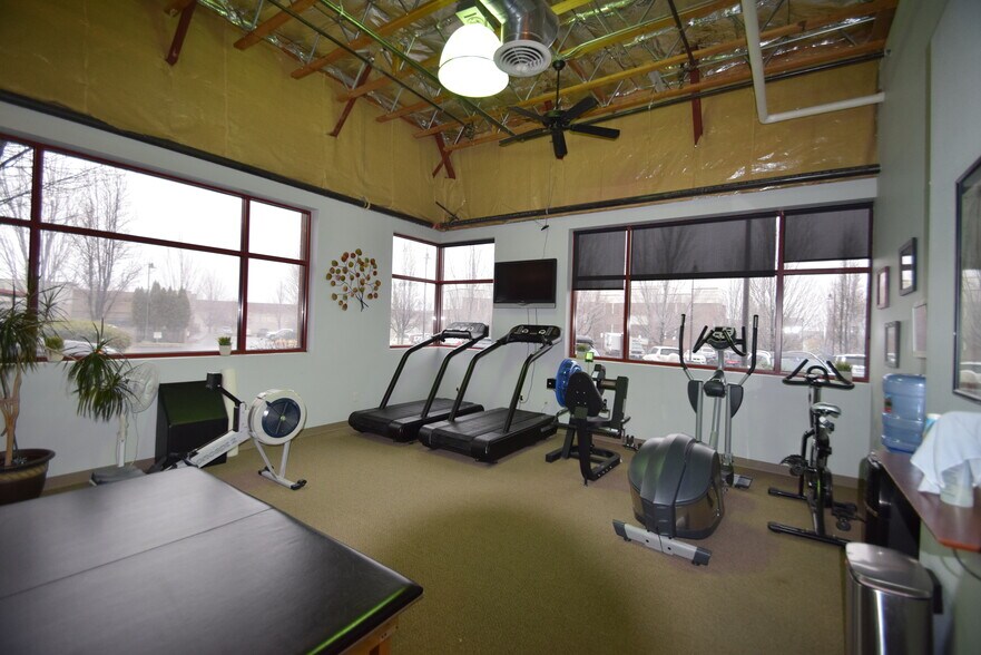 More Photos Of 336 SW Cyber Dr, Bend Loft Creative Space For Lease
