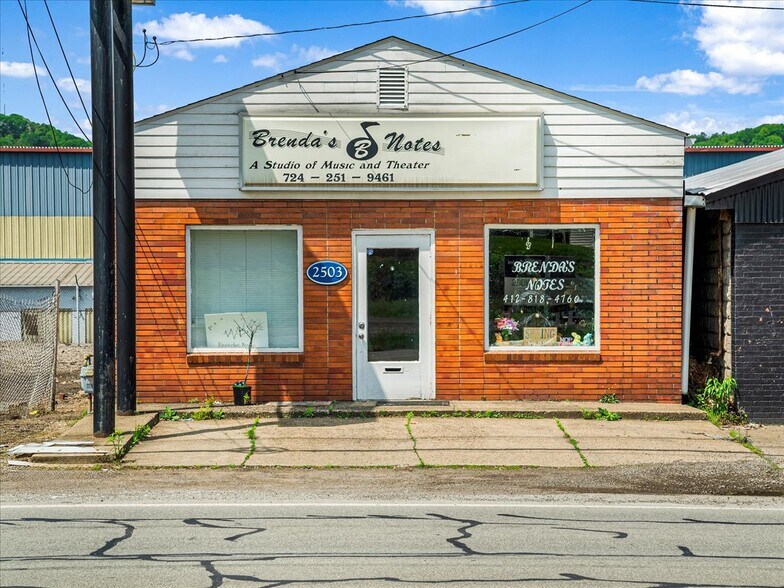 More Photos Of 2600 Duss Ave, Ambridge Unknown For Sale