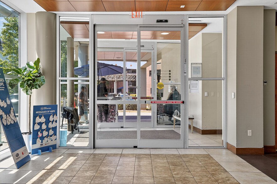 More Photos Of 2728 10th Ave S, Birmingham Medical For Lease