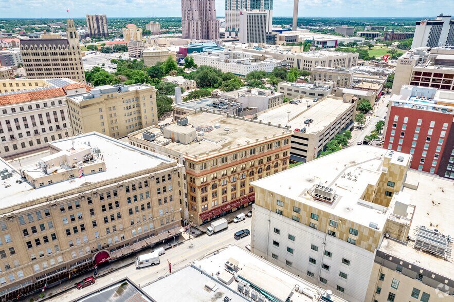 More Photos Of 110 Broadway St, San Antonio Coworking Space