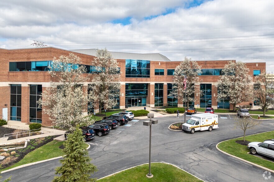 More Photos Of 85 McNaughten Rd, Columbus Medical For Lease