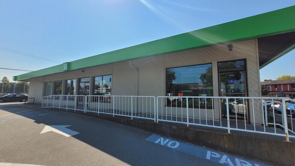 More Photos Of 3960 Francis Rd, Richmond Bank For Sale