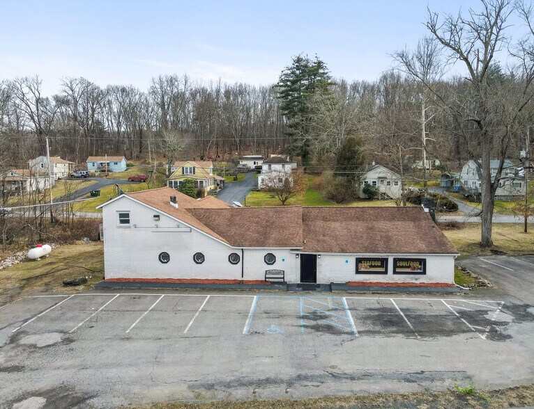 More Photos Of 2080 Milford Rd, East Stroudsburg Restaurant For Lease