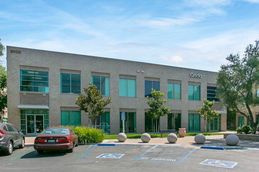 More Photos Of 8935 Research Dr, Irvine Loft Creative Space For Sale